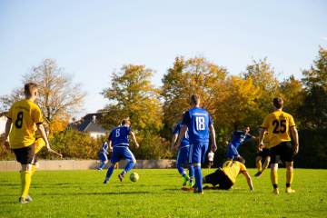 老外疑惑中国为什么不参加世界杯？美女这番回答让人笑喷了（配图示意）